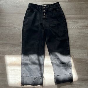 black wide legged pants. brand:kancan size: 25